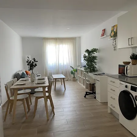 Apartamento Than A Lovely Flat *