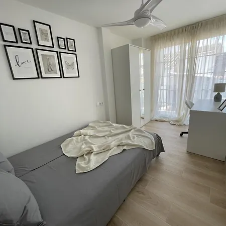 Than A Lovely Flat Lägenhet Godella